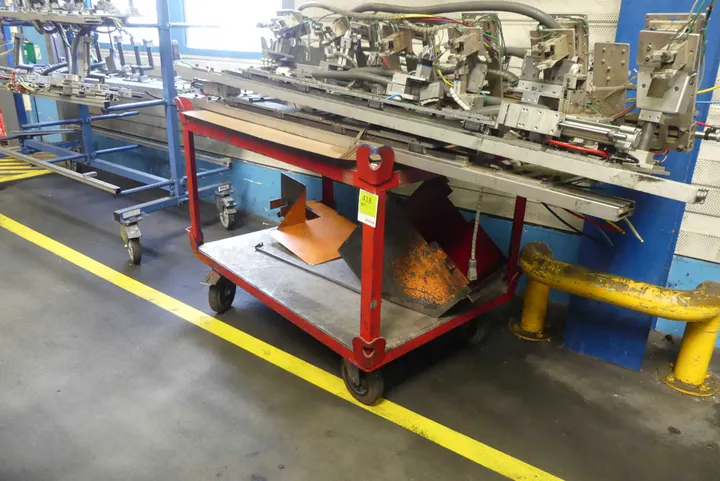 Industrie-Tischwagen, ohne Inhalt